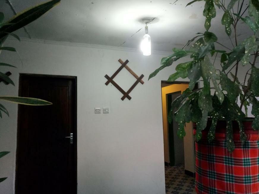 Kilimanjaro Mad Monkey'S Hotel Moshi Dış mekan fotoğraf