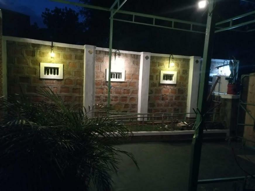 Kilimanjaro Mad Monkey'S Hotel Moshi Dış mekan fotoğraf